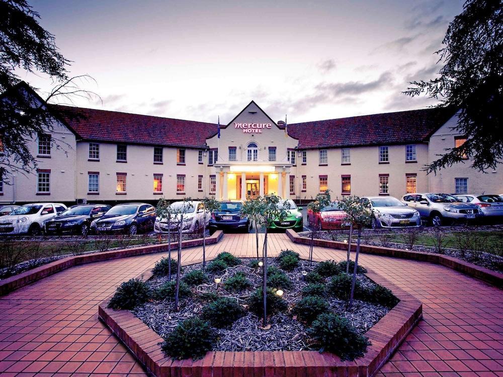 Mercure Canberra Belconnen Buitenkant foto